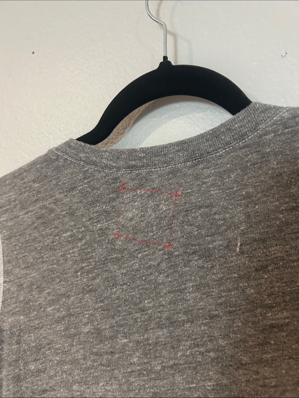 Anthropologie soft Gray V-Neck Women's Top Size L - Picture 3 of 4